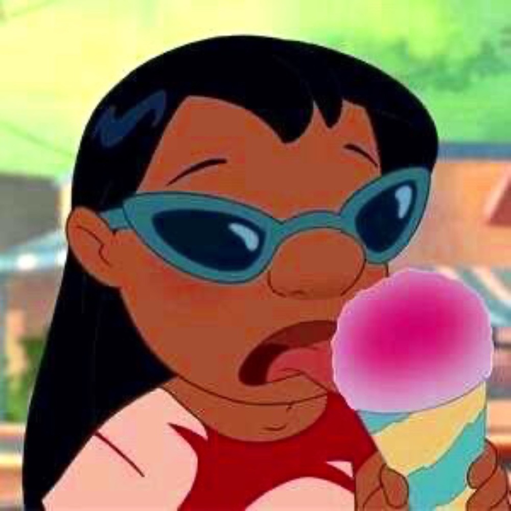 Meet your Posher, Alexis